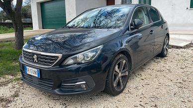 Peugeot 308 1.5 bluehdi 130cv Allure