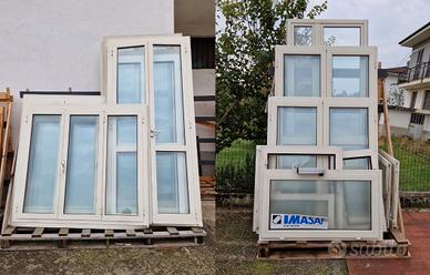 Finestre, portefinestre, persiane, portoncini