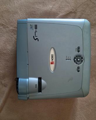 Proiettore DLP Nobo S17E con borsa e cavi inclusi