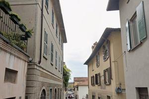 Trilocale con terrazzo Varenna libero subito