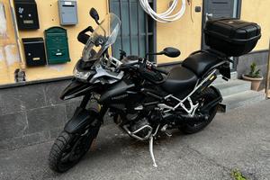Triumph Tiger 1200 GT Pro