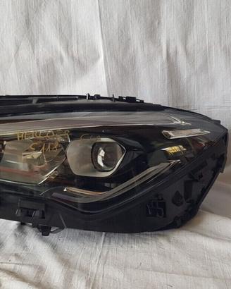 Mercedes Benz Cla c118 fanale led sx a1189063900