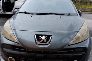 Peugeot 207  1.6 HDI