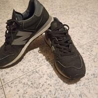 Scarpe New Balance nere tg 40.5