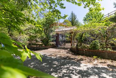 Villa o villino - Castelmola