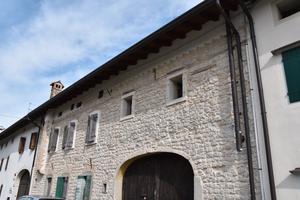 Casa in linea a Marsure