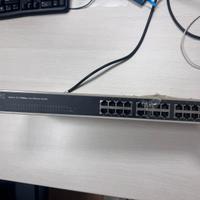 Switch Digitus 24 Porte 10/100 mbps Fast Ethernet