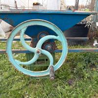 Diraspatrice per uva