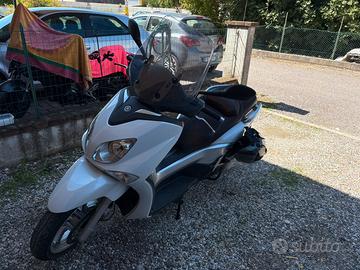 Yamaha xcity 250