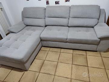 Divano letto come nuovo!