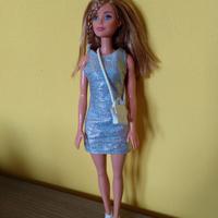 Barbie look grigio/bianco