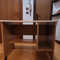 tavolo per pc camera