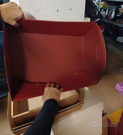 Scatole in cartone per cesti natalizi