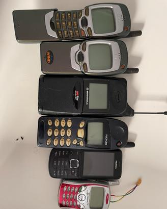 Telefoni modelli vecchi MOTOROLA NOKIA PANASONIC
