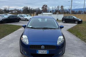 Fiat grande punto benzina/metano