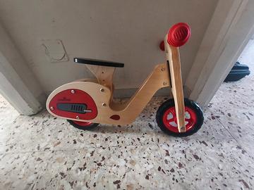 vespa senza pedali