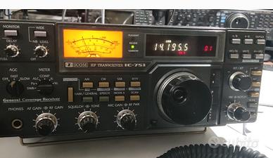 ICOM IC-751
