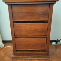 Cassettiera in legno massello stile art déco