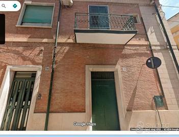Soluzione indipendente vicino al centro