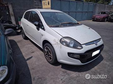 Fiat Grande Punto Evo 3 Porte Demolita - Ricambi