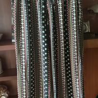 Pantaloni con elastico in vita