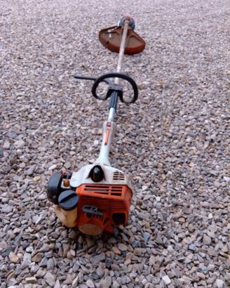 decespugliatore stihl