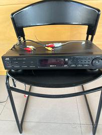 sintonizzatore stereo AM/FM/LW prodotto da JVC