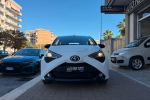 Toyota Aygo Connect 1.0 72 CV 5p 9000KM!!!