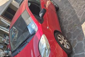 Toyota Yaris 1.4 D-4D - Diesel- 219.000 km 2500 Eu