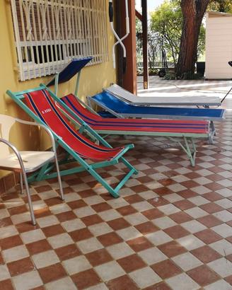 Casa con giardino.anche sdraio per pisolino
