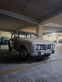 Alfa Romeo Super Giulia 1.3