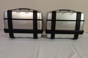 Coppia di valige laterali moto GIVI Trekker 33 L