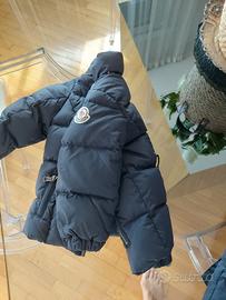 completo in piuma Monclair 