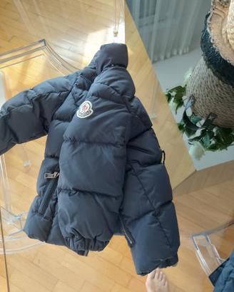 completo in piuma Monclair 