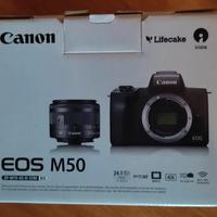 Canon M50 + Obiettivo EF-M 15-45mm