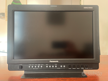 Monitor Panasonic per produzioni film e video