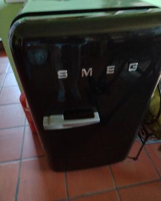 frigorifero smeg