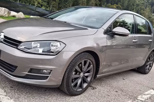 Volkswagen Golf VII Highline 1.6 TDI  105 cv