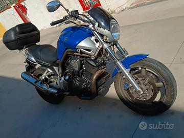 Yamaha BT 1100