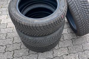 Bridgestone Blizzard  LM005
