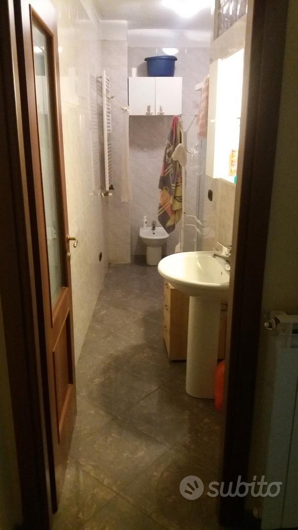 Stanza singola in San Salvario, foto 4 di 5
