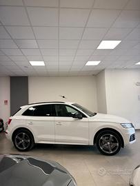 Audi Q5 2.0 TDI 190 CV quattro S tronic Sport