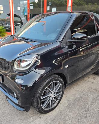 Smart Fortwo BRABUS 0,9 benzina 10/2016 cv109 Xclu