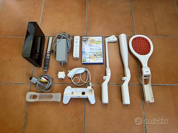 Nintendo Wii Nera completa + Wii Sport e Accessori
