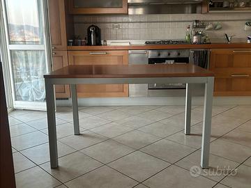 Tavolo in ciliegio - 100€