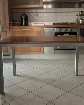 Tavolo in ciliegio - 100€