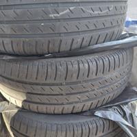 Gomme auto
