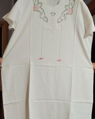 camicia da notte in cotone confezionata a mano
