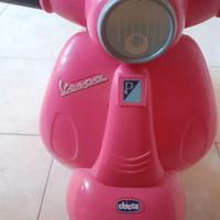 Vespa rosa chicco cavalcabile