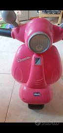 Vespa rosa chicco cavalcabile